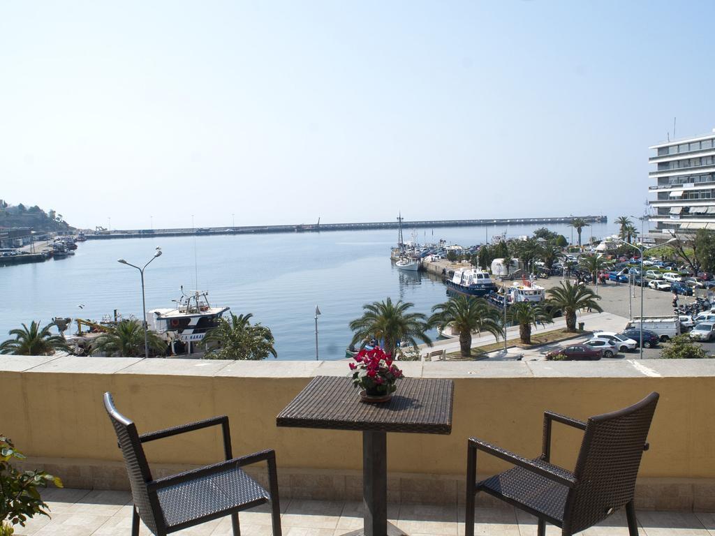 Hotel Acropolis Kavala Buitenkant foto