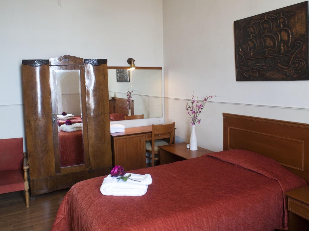 Hotel Acropolis Kavala Buitenkant foto